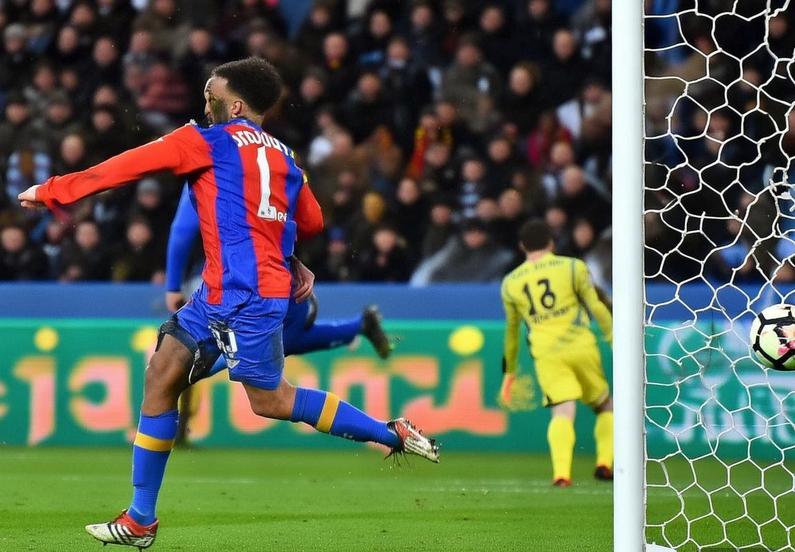 曼城折射进球开启胜利，福登担纲组织核心显锋芒，后防隐忧仍待解决